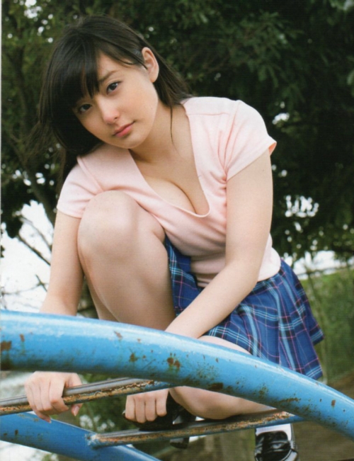 【三次】Fカップ巨乳がたまらないとっきーこと時田愛梨ちゃんのセクシー画像・18枚目
