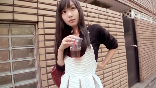 【三次】まだ幼い感じの20歳の女の子を渋谷でナンパしてその日のうちにホテル連れ込んで可愛らしい身体を貪りまくったハメ撮りエロ画像・1枚目