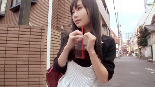 【三次】まだ幼い感じの20歳の女の子を渋谷でナンパしてその日のうちにホテル連れ込んで可愛らしい身体を貪りまくったハメ撮りエロ画像・2枚目